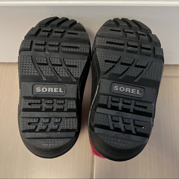 Sorel Kids Flurry Waterproof Snow Boots - Toddler 7 - Picture 6 of 7